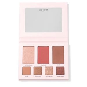 Wander - Island Hop Getaway Eye & Face Palette NEW